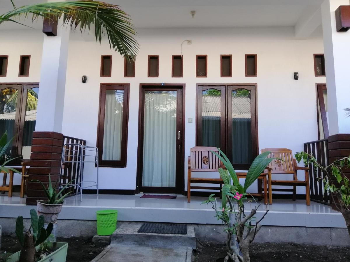 Vacation Inn Gili Gili Trawangan Exterior foto